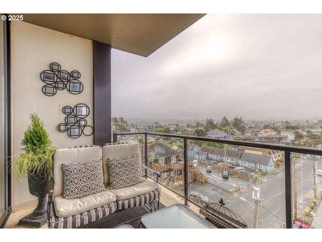 475 S PROM 518, Seaside, OR 97138