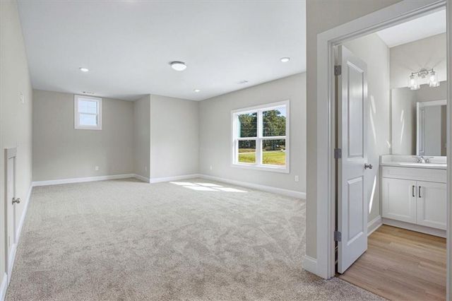 137 Twin Oaks Drive, Hampton, GA 30228