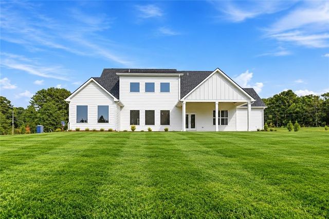 137 Twin Oaks Drive, Hampton, GA 30228