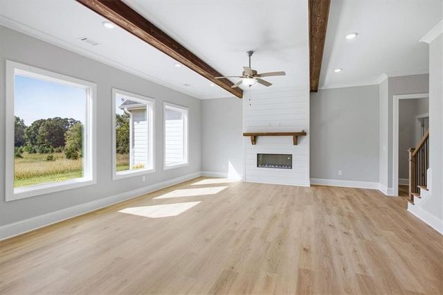137 Twin Oaks Drive, Hampton, GA 30228