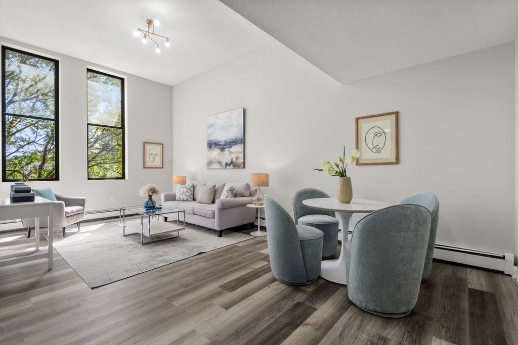 60 Gibson St 304, Boston, MA 02122