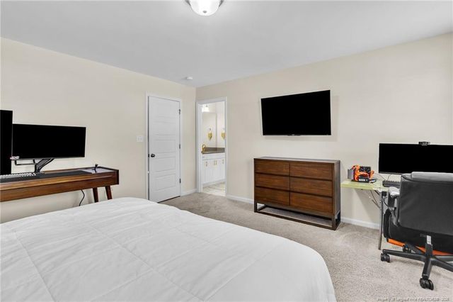 1733 Ramsdale Road, Hope Mills, NC 28348