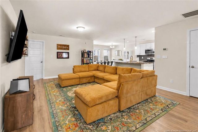 1733 Ramsdale Road, Hope Mills, NC 28348