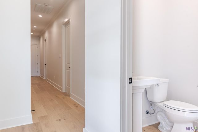 7517 Mcmahon Dr, Baton Rouge, LA 70817