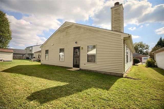 8 Poseidon PL, Hampton, VA 23666