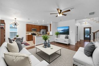 2330 Blake, New Braunfels, TX 78130