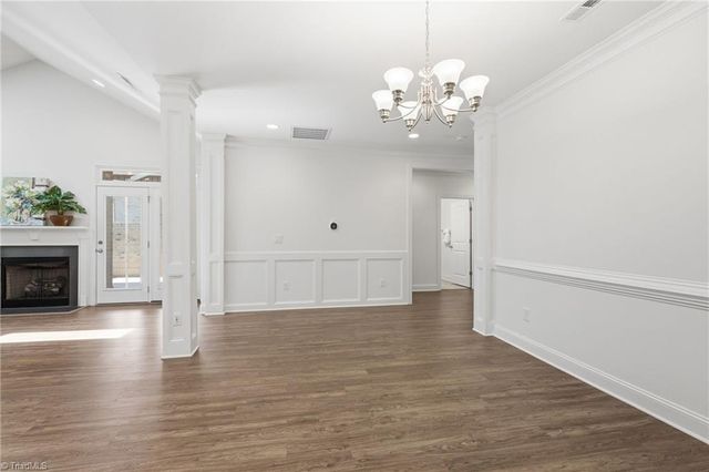 2958 York Place Drive, Walkertown, NC 27051