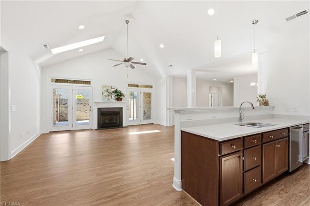 2958 York Place Drive, Walkertown, NC 27051