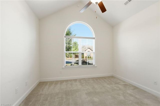 2958 York Place Drive, Walkertown, NC 27051