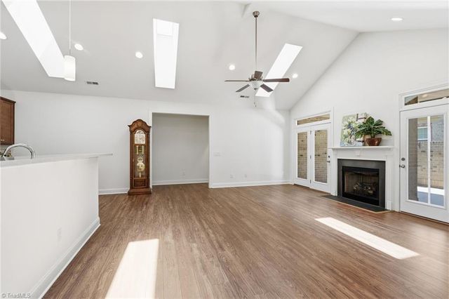 2958 York Place Drive, Walkertown, NC 27051