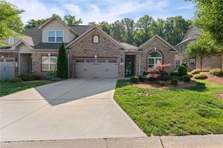 2958 York Place Drive, Walkertown, NC 27051