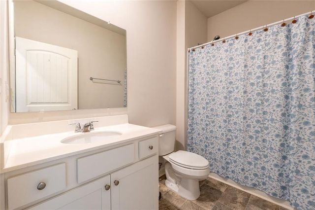 73 Valleywood Court, Dawsonville, GA 30534