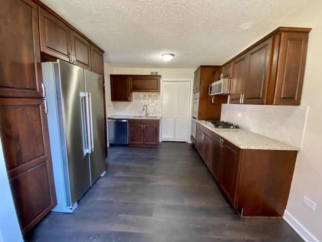 12752 S Kenneth Avenue A, Alsip, IL 60803