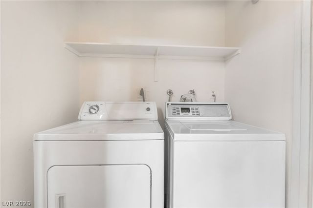 5317 Indian River Drive 295, Las Vegas, NV 89103