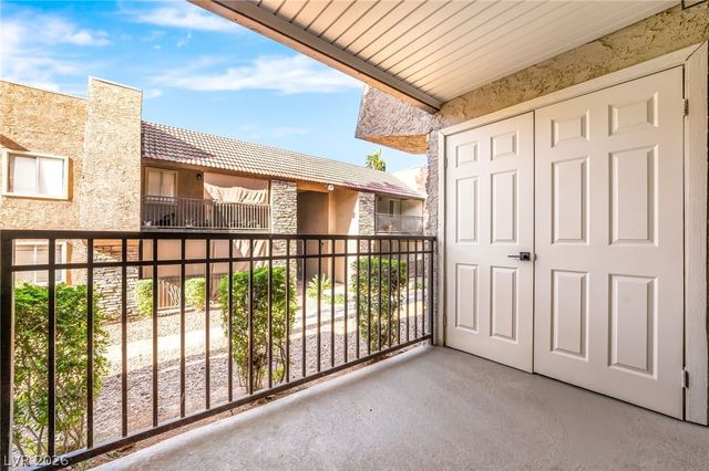 5317 Indian River Drive 295, Las Vegas, NV 89103
