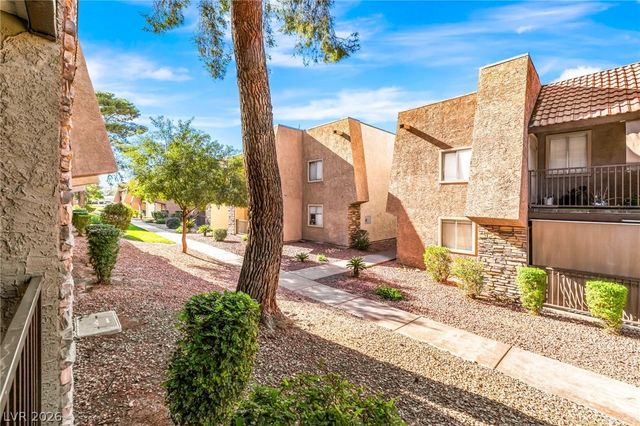 5317 Indian River Drive 295, Las Vegas, NV 89103