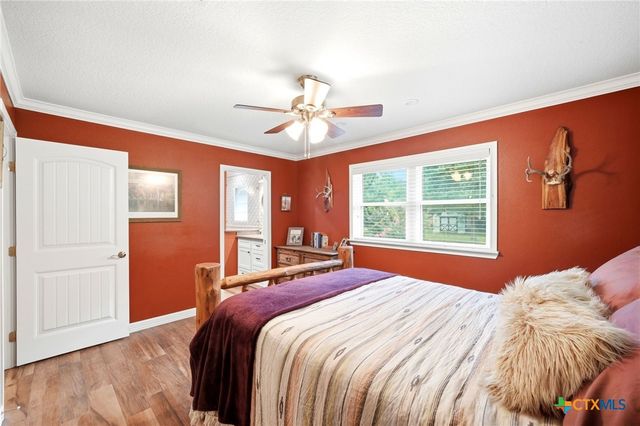 504 County Road 825, West Columbia, TX 77486
