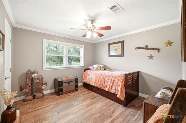 504 County Road 825, West Columbia, TX 77486