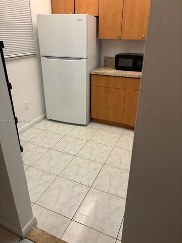 2800 NW 56th Ave C102, Lauderhill, FL 33313