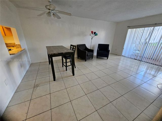 2800 NW 56th Ave C102, Lauderhill, FL 33313