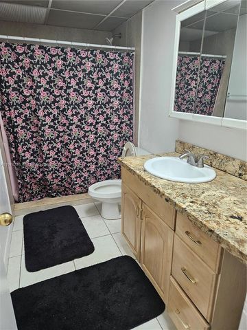 2800 NW 56th Ave C102, Lauderhill, FL 33313