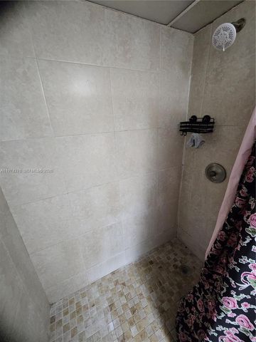 2800 NW 56th Ave C102, Lauderhill, FL 33313