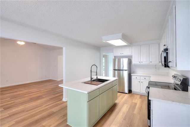 201 Warrior Trail, Statham, GA 30666