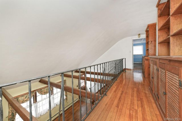 14 Pocket Court, Northport, NY 11768