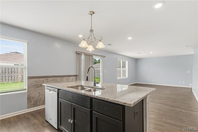 7124 Tulip Trestle, Northport, AL 35473