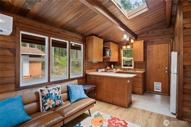 12832 SW Burchard Drive, Port Orchard, WA 98367