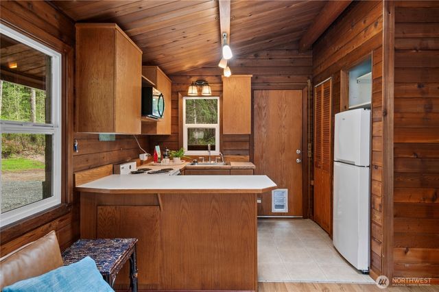 12832 SW Burchard Drive, Port Orchard, WA 98367