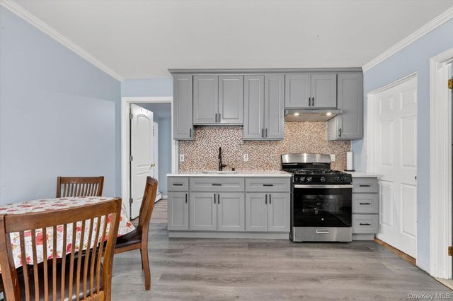 20 New Haven Avenue, Nanuet, NY 10954