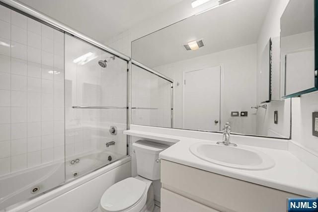 504 Williams Court, Edgewater, NJ 07020