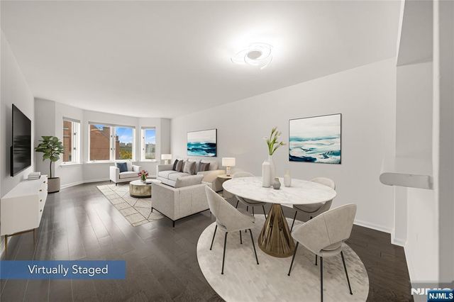 504 Williams Court, Edgewater, NJ 07020
