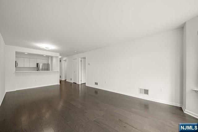 504 Williams Court, Edgewater, NJ 07020