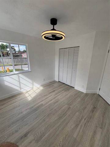 17191 SW 139th Ct, Miami, FL 33177