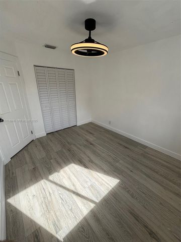 17191 SW 139th Ct, Miami, FL 33177