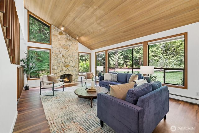14038 NE 156th Place, Woodinville, WA 98072