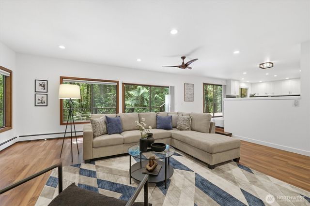 14038 NE 156th Place, Woodinville, WA 98072