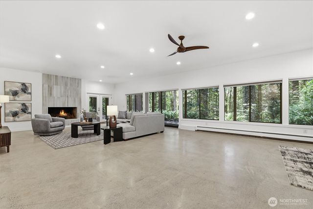14038 NE 156th Place, Woodinville, WA 98072