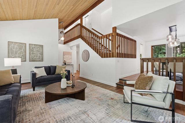 14038 NE 156th Place, Woodinville, WA 98072