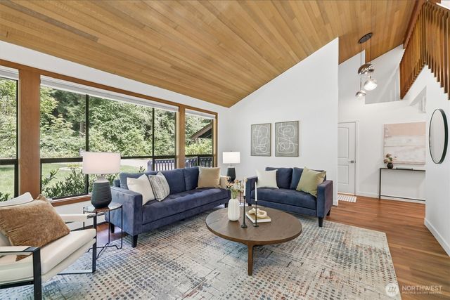 14038 NE 156th Place, Woodinville, WA 98072