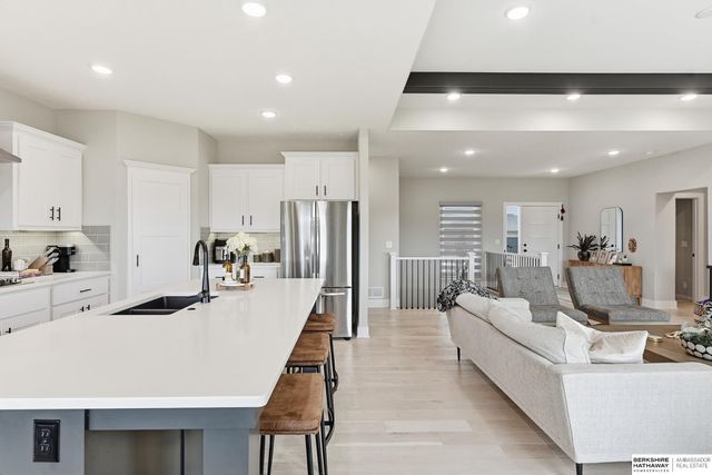 2708 N 186th Street, Omaha, NE 68022