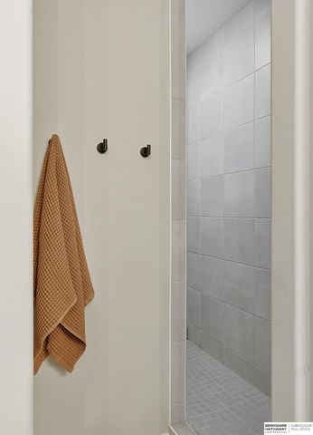 2708 N 186th Street, Omaha, NE 68022