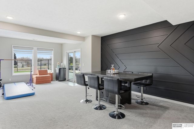 2708 N 186th Street, Omaha, NE 68022