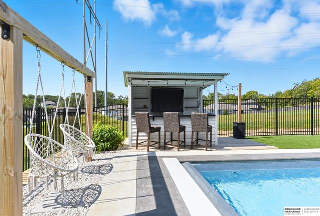 2708 N 186th Street, Omaha, NE 68022