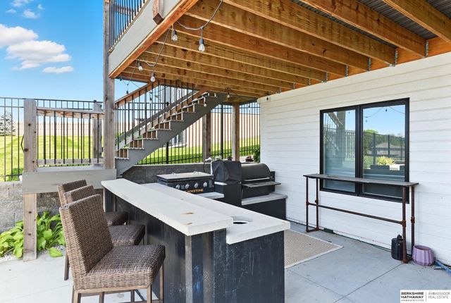 2708 N 186th Street, Omaha, NE 68022