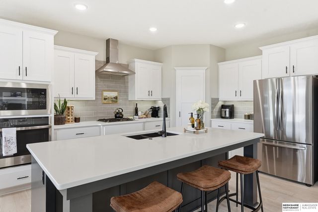 2708 N 186th Street, Omaha, NE 68022