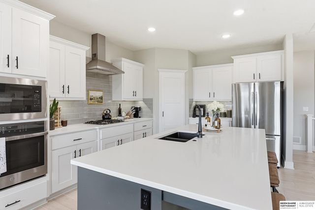 2708 N 186th Street, Omaha, NE 68022