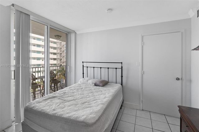 7933 West Dr 819, North Bay Village, FL 33141